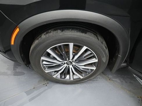 Used 2023 INFINITI QX60 Sensory w/ Cargo Package AWD/4WD image 40