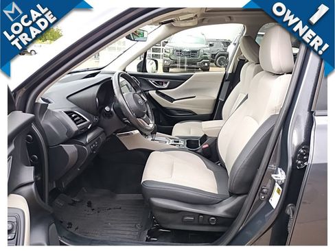 Used 2024 Subaru Forester Premium AWD/4WD image 16