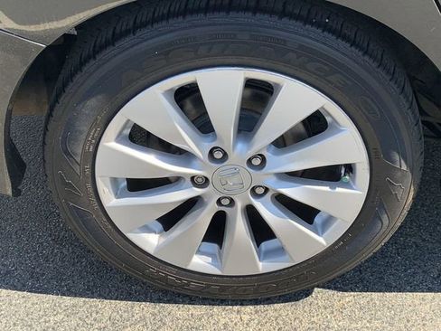Used 2014 Honda Accord EX-L image 32