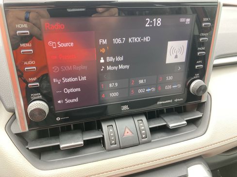 Certified 2022 Toyota RAV4 Limited image 12