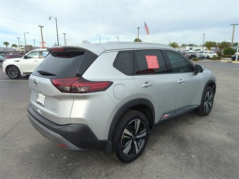 Certified 2021 Nissan Rogue SL w/ Premium Package image 3