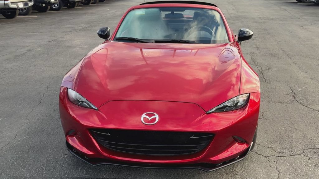 Used 2019 MAZDA MX-5 Miata RF Club RWD image 3