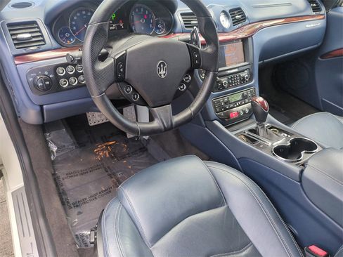 Used 2017 Maserati GranTurismo Convertible image 12