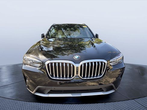 Used 2024 BMW X3 xDrive30i w/ Premium Package AWD/4WD image 2