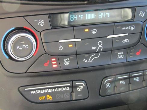 Certified 2019 Ford Escape Titanium image 24