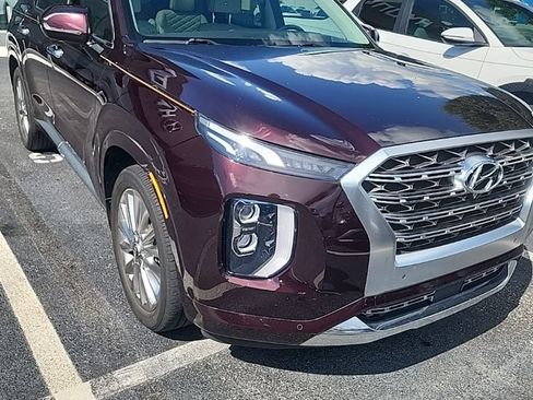 Used 2020 Hyundai Palisade Limited FWD image 3