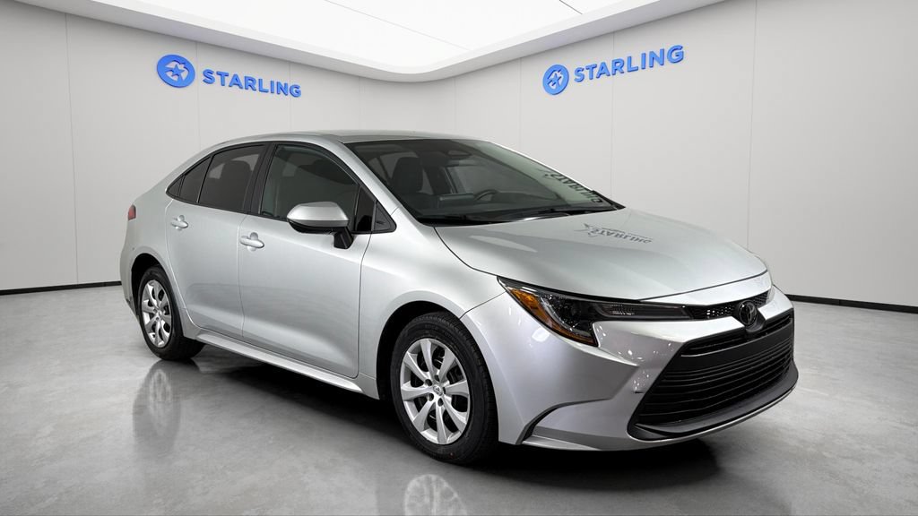Used 2024 Toyota Corolla LE FWD image 13