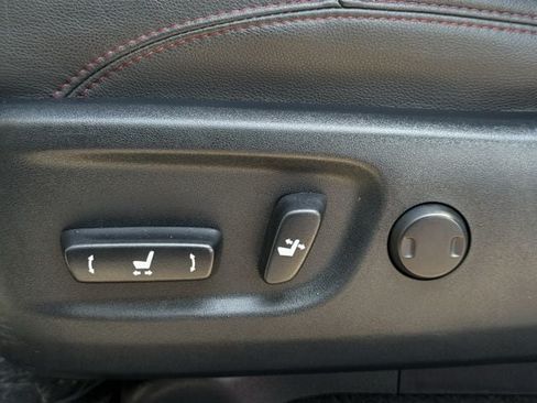 Used 2023 Toyota 4Runner TRD Off-Road Premium w/ Moonroof Package AWD/4WD image 28