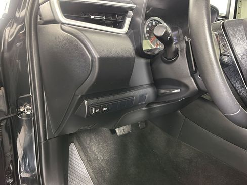 Used 2021 Toyota Corolla SE FWD image 56