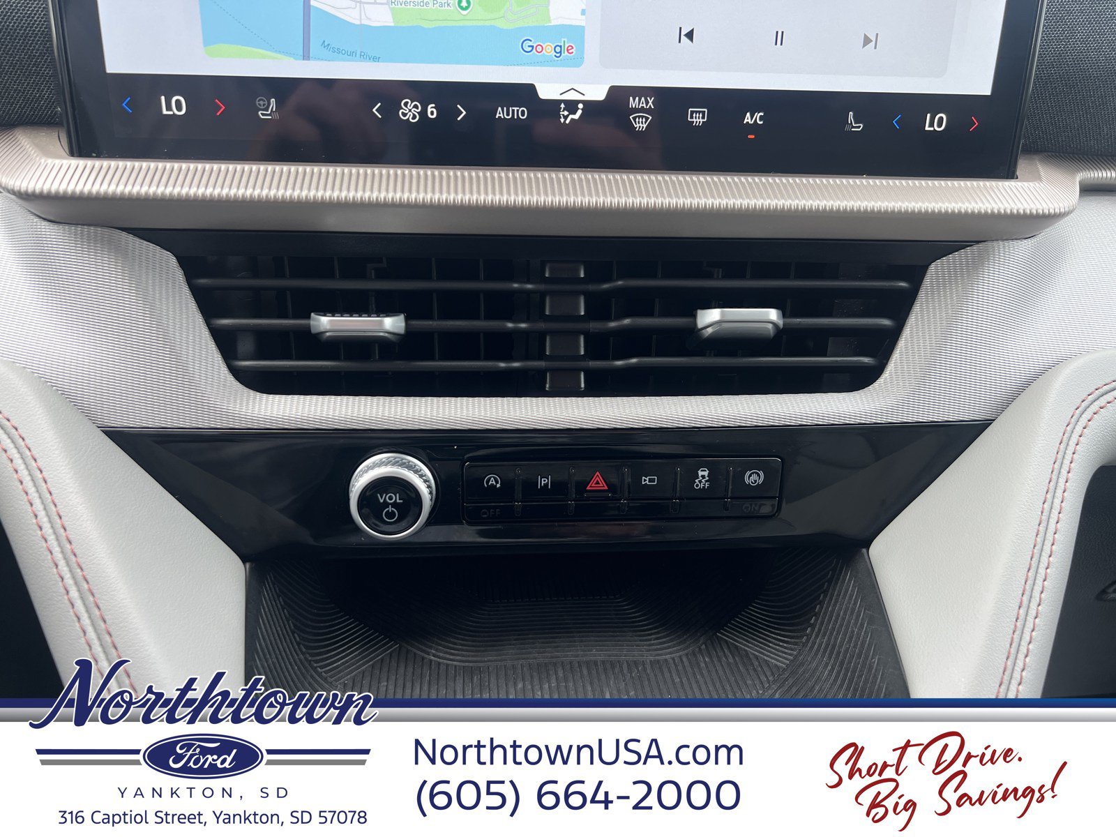 Used 2026 Ford Explorer Active w/ Active Comfort Package AWD/4WD image 20