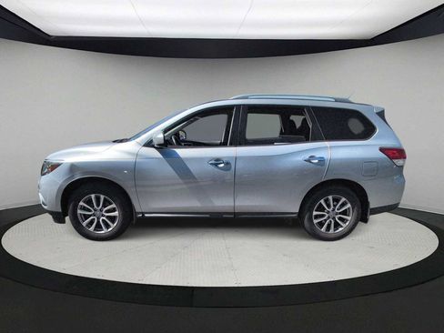 Used 2014 Nissan Pathfinder SV AWD/4WD image 5