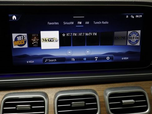 Used 2025 Mercedes-Benz GLS 450 GLS 450 image 11