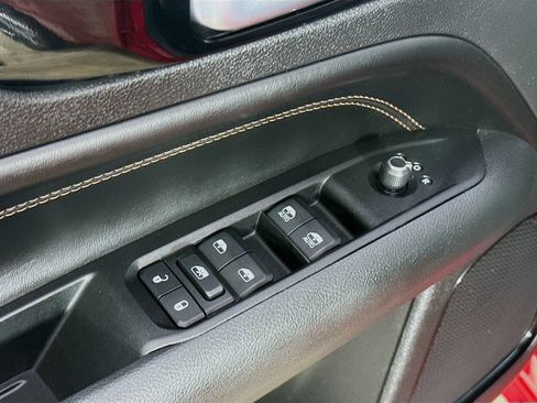 Used 2022 Jeep Compass Limited AWD/4WD image 20
