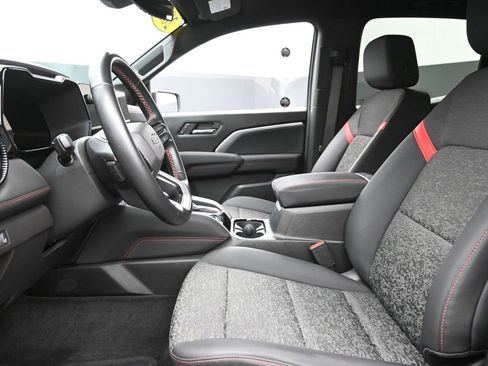 Certified 2023 Chevrolet Colorado Z71 w/ Advanced Trailering Package image 15