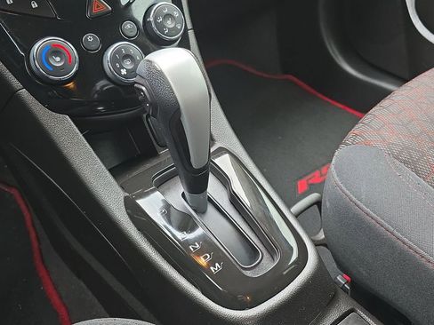 Certified 2017 Chevrolet Sonic LT w/ Convenience Package image 16