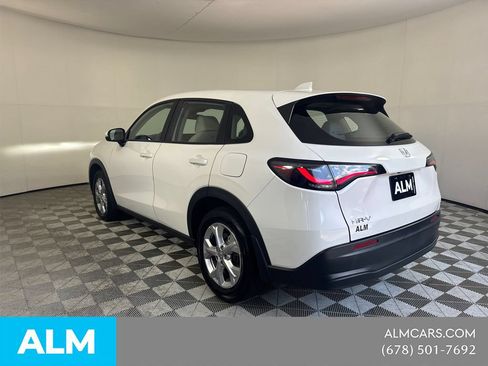 Used 2025 Honda HR-V LX image 8