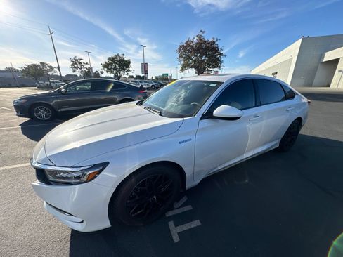 Used 2020 Honda Accord EX image 4