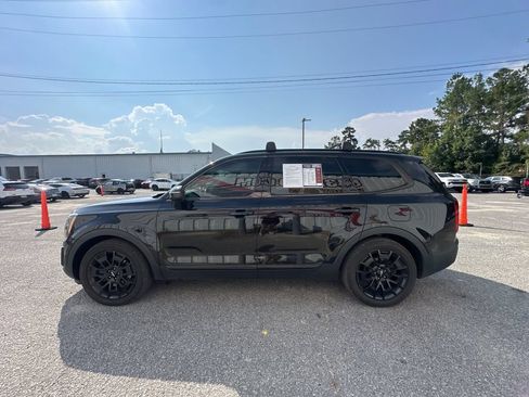 Used 2022 Kia Telluride EX w/ EX Premium Package AWD/4WD image 5