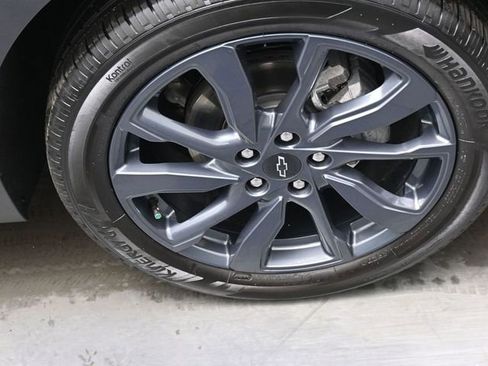 Used 2022 Chevrolet Equinox RS w/ RS Leather Package image 29