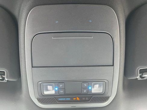 Used 2024 Ford F150 XLT w/ FX4 Off-Road Package AWD/4WD image 19