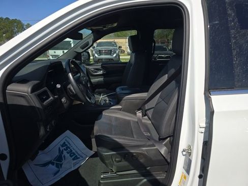 Used 2023 Chevrolet Tahoe LT w/ Luxury Package image 9