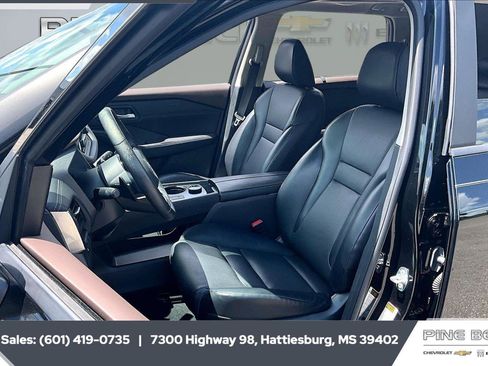 Used 2023 Nissan Rogue SV w/ SV Premium B Package AWD/4WD image 20