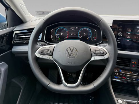 New 2025 Volkswagen Jetta SEL image 12