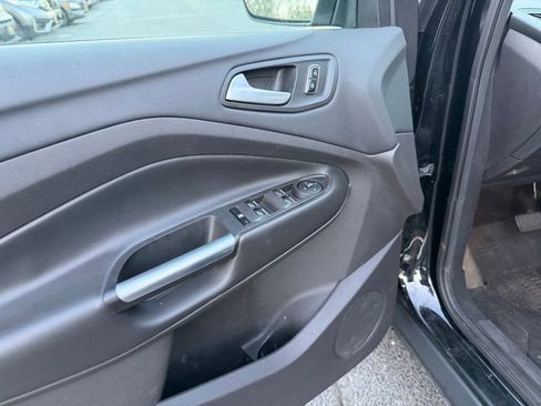 Used 2016 Ford Escape SE w/ SE Leather Comfort Package image 7