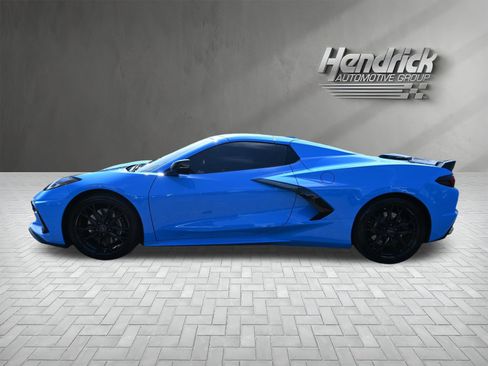 Used 2023 Chevrolet Corvette Stingray Premium Conv w/ Z51 Performance Package RWD image 8