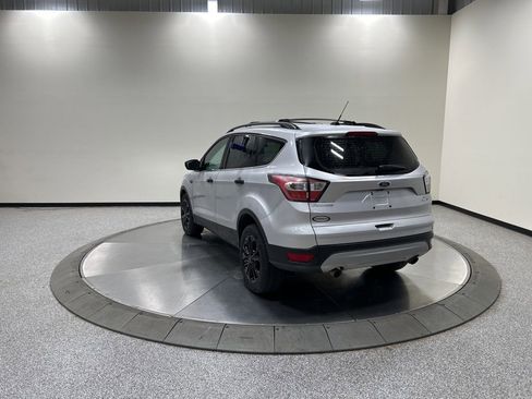 Certified 2017 Ford Escape SE w/ Equipment Group 201A AWD/4WD image 9