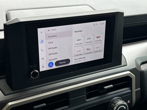 Used 2025 Toyota Tacoma SR5 image 15