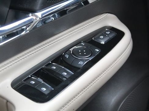 Certified 2023 Lincoln Corsair AWD w/ Equipment Group 101A image 21