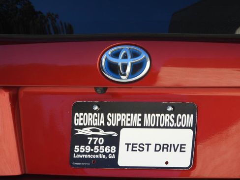 Used 2017 Toyota Prius Two image 8