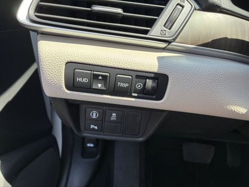 Used 2022 Honda Accord Touring image 13