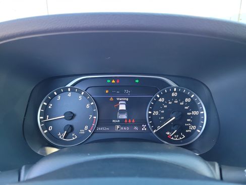 Used 2023 Nissan Frontier SV w/ Tow Package image 24