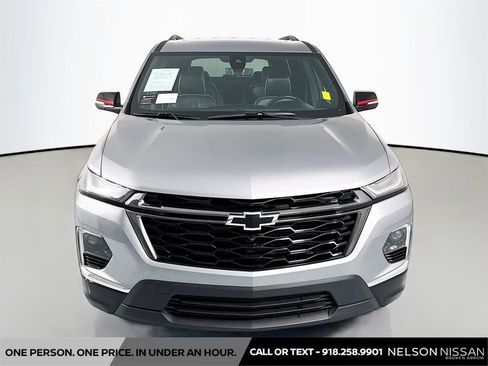 Used 2024 Chevrolet Traverse Premier w/ Redline Edition AWD/4WD image 2
