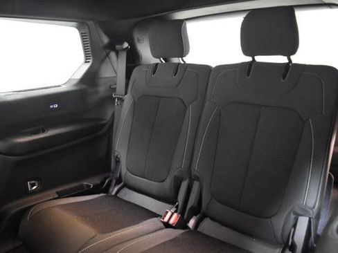 New 2025 Jeep Grand Cherokee L Laredo w/ Luxury Tech Group I image 19