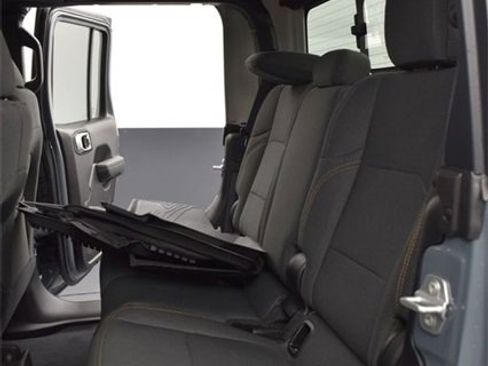 New 2025 Jeep Gladiator Sport image 7