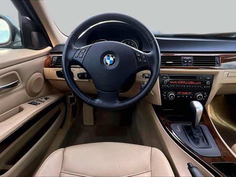Used 2011 BMW 328i Sedan RWD image 5