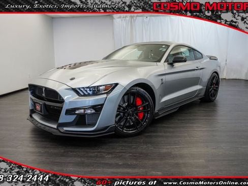 Used 2021 Ford Mustang Shelby GT500 w/ Technology Package RWD image 1
