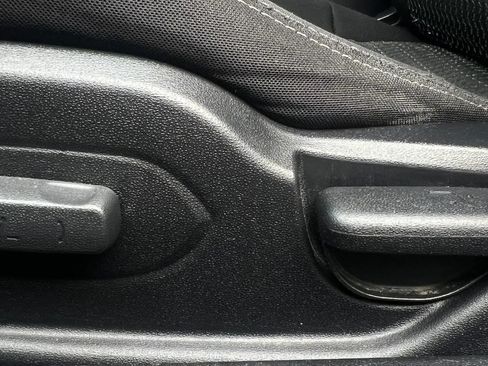 Used 2012 Hyundai Genesis 2.0T RWD image 49