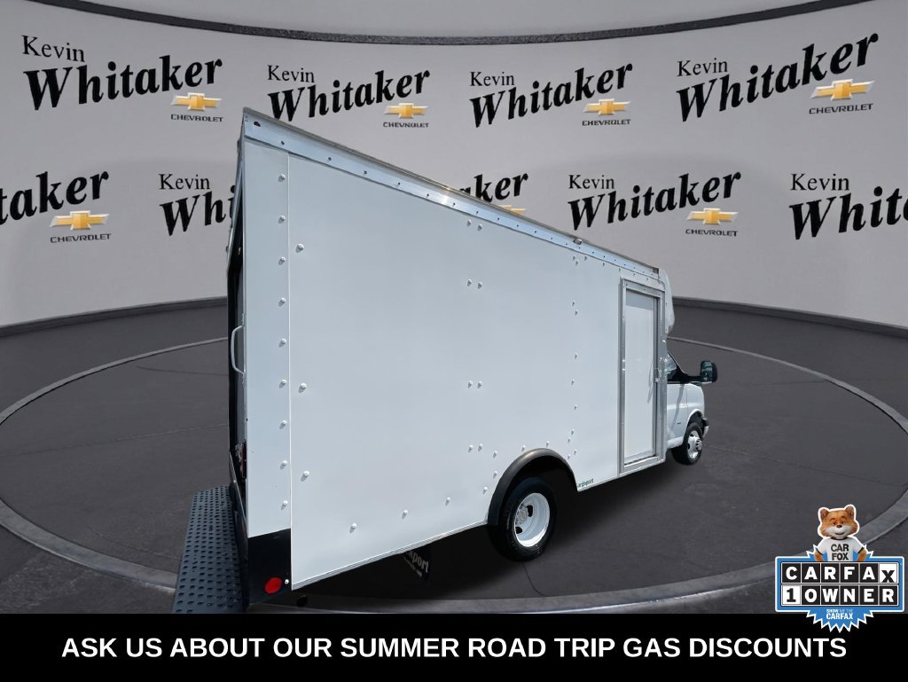 Used 2022 Chevrolet Express 3500 w/ Power Convenience Package RWD image 9