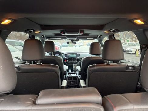 Used 2022 Honda Pilot Black Edition image 21