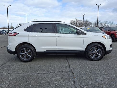 Certified 2022 Ford Edge SEL w/ Sport Appearance Package image 7