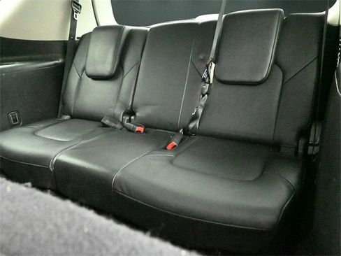 Used 2019 Nissan Armada SL w/ Premium Package image 16