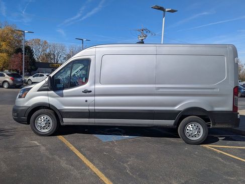 New 2026 Ford Transit 250 148 Medium Roof Extended AWD image 3