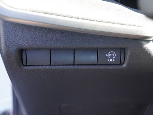 New 2026 Nissan Kicks SV image 10