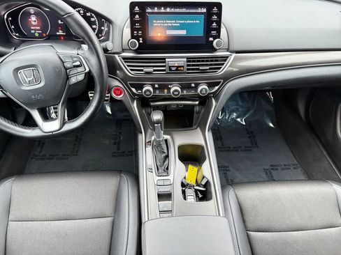 Used 2022 Honda Accord Sport image 11