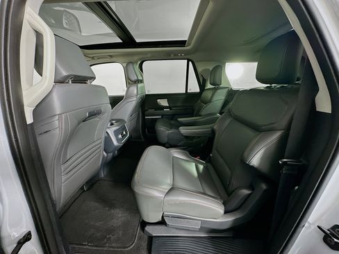 Used 2025 Ford Expedition Max Active image 29