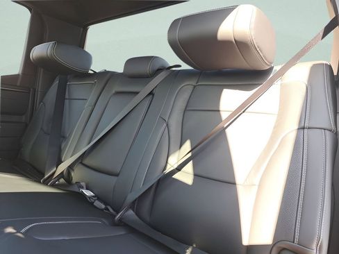 New 2026 Toyota Tundra SR5 AWD/4WD image 8